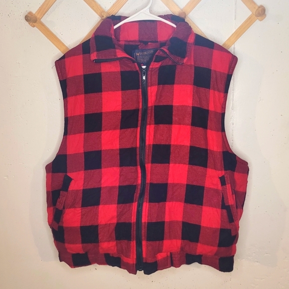 Woodland Buffalo plaid vest - Picture 1 of 6
